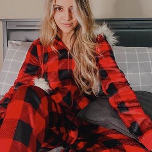 PLAID ONESIE RED WITH HOOD